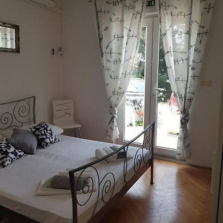 Apartments Joko 奥米什 外观 照片