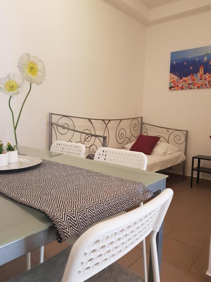 Apartments Joko 奥米什 外观 照片
