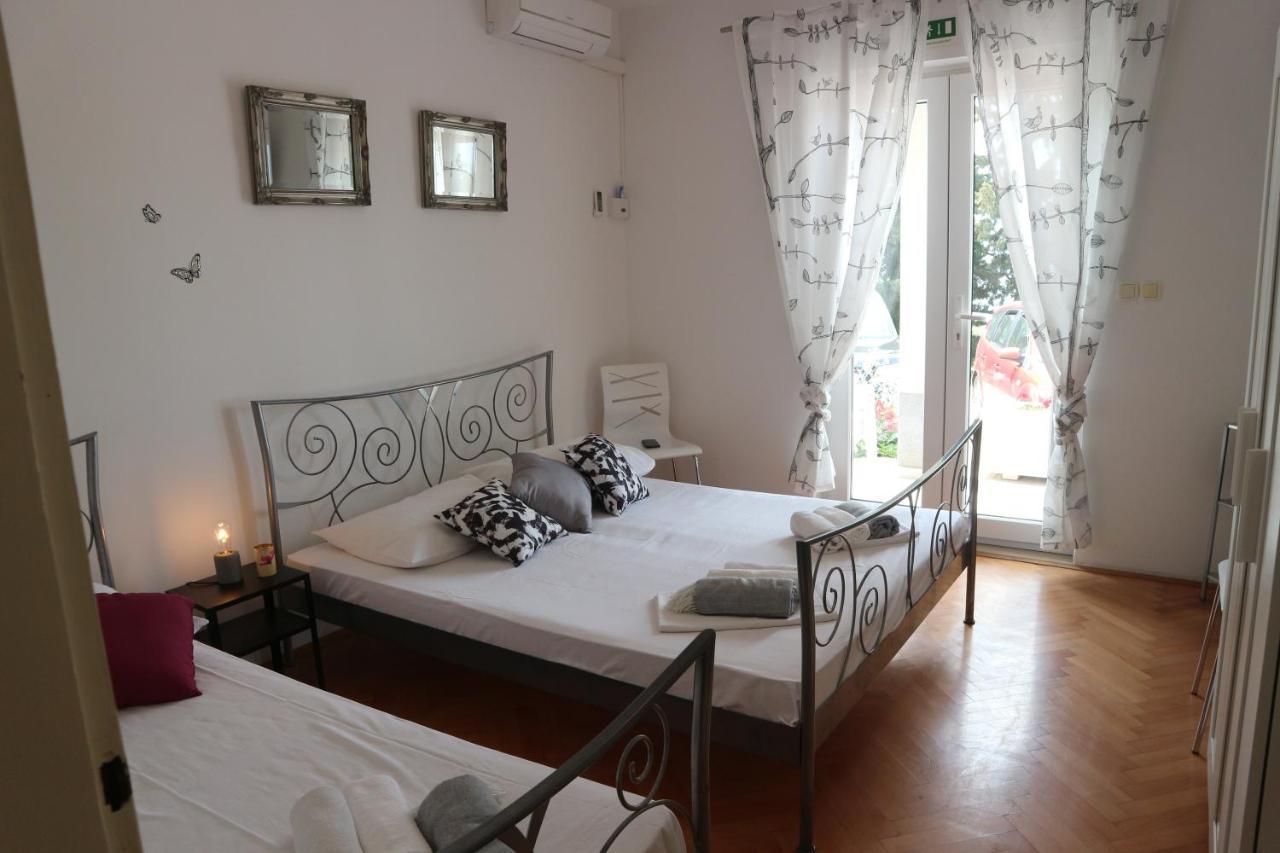 Apartments Joko 奥米什 外观 照片