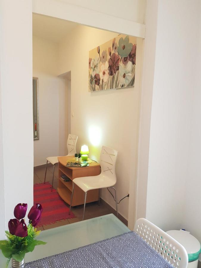 Apartments Joko 奥米什 外观 照片